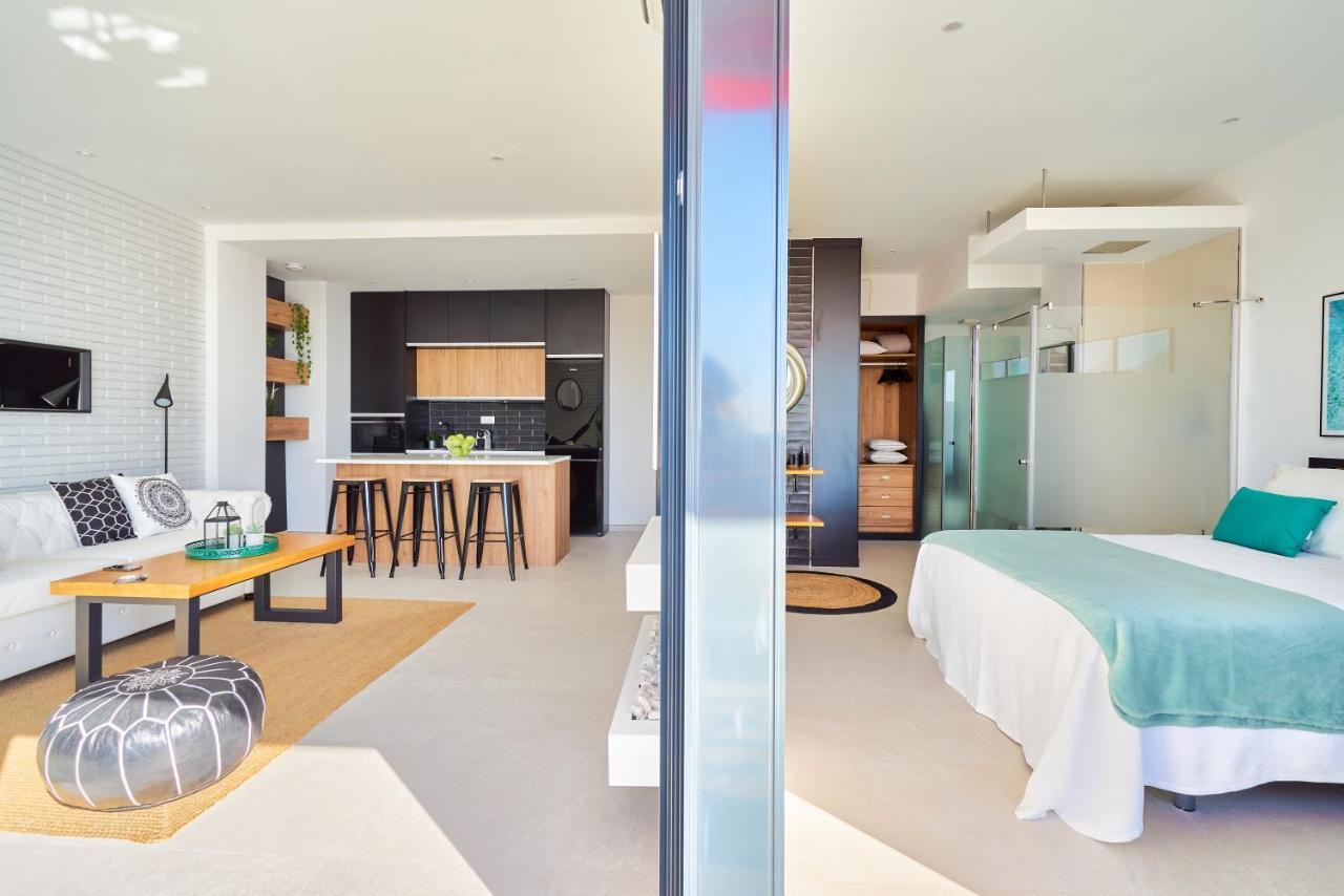 Suite Del Mar Luxury Apartment With Jacuzzi 托雷莫利诺斯 外观 照片
