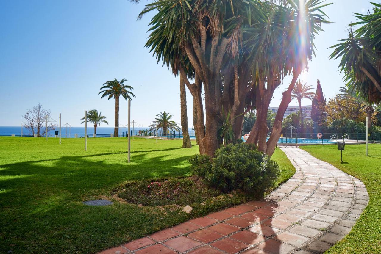 Suite Del Mar Luxury Apartment With Jacuzzi 托雷莫利诺斯 外观 照片